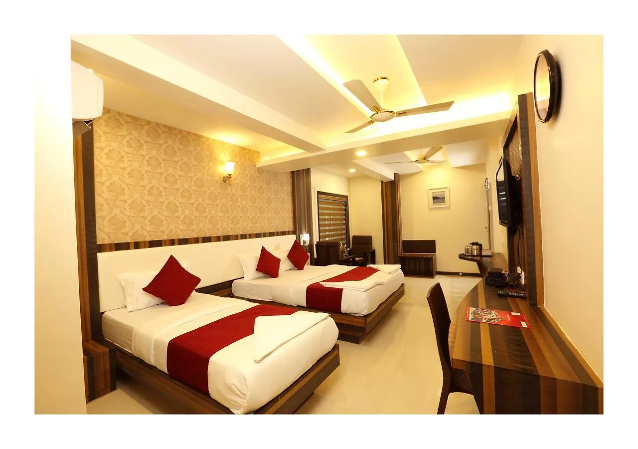 ***  Hotel Kochi Caprice India